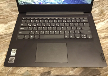Laptop lenovo