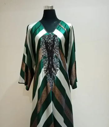 ملابس للبيع