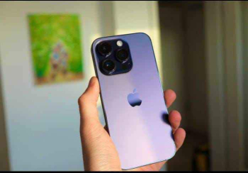 I phone 14pro max original copyright,