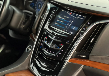 CADILLAC ESCALADE 2017 GCC