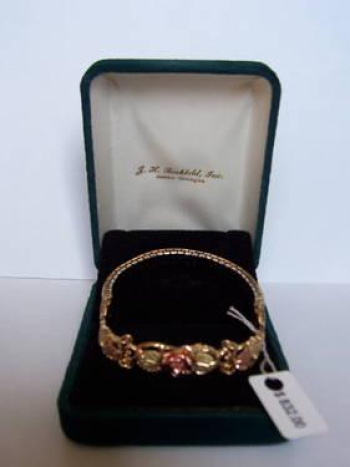 Black Hills Gold bracelet - a beauty for sale in Danforth, South Dakota