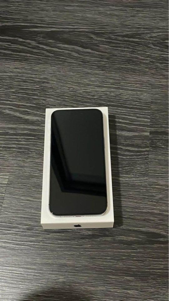 Iphone 14 pro max (Deep purple)128 gb. purchased Jan 14 2023. Arab computer warranty till Jan 2025
