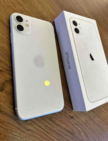 IPHONE 11 128 GB MEMORY URGENT SALE 
