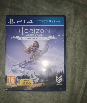Horizon Zero Dawn Complete Edition PS4