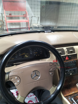 E240 مرسيدي