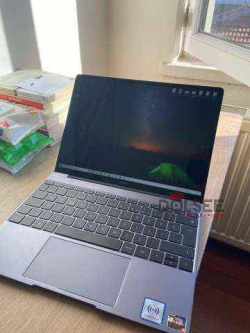 Huawei matebook d13