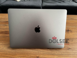 Macbook Pro 13” M1 chip