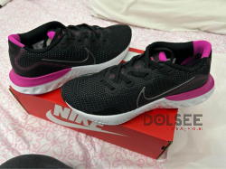 Nike Women Renew Run Shoes