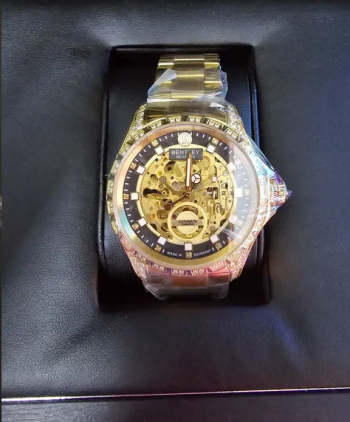 ساعة بنتلي الماس ليمتد اديشون رقم 10 من 999 حبه أصلي مع الشهاده