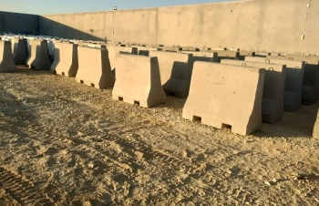 حواجز خرسانة للبيع