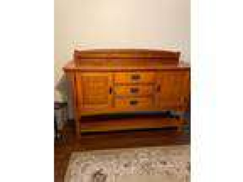 Bassett mission style a sideboard Buffay