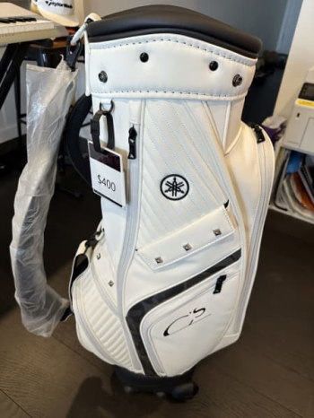 Women’s golf bag