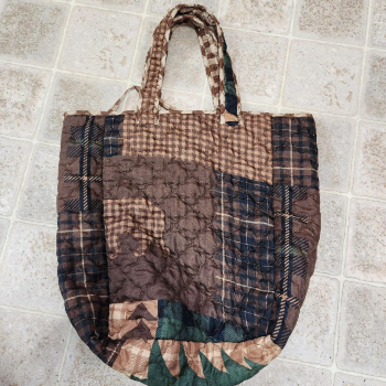 Handmade patchwork tote bag Green Brown pockets 12 x 16 in Cabin Trees Plaid