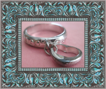 925 Sterling Silver Band Ring With Dangle Heart Size 8