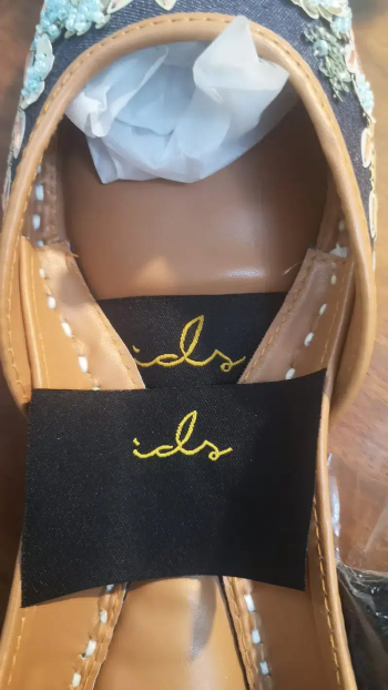 plastic tag/card tag/ |Woven Labels|Customised Tag|Clothing Lable/prin