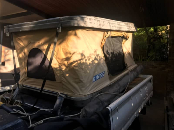 Rooftop tent