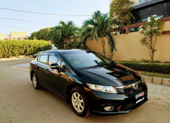 HONDA CIVIC TRIBORN VTI PROSMATIC, MODEL 2015, ORIGINAL BLACK BEAUTY.