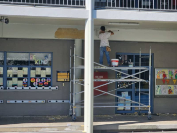 Painting service painter house painting house renovation restoratio