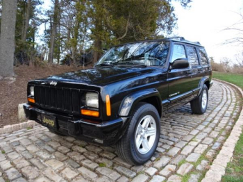  Jeep Cherokee Sport 4x4 XJ