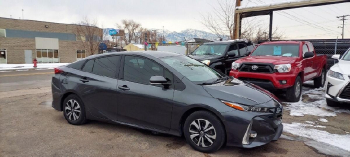 2018 TOYOTA PRIUS ADVANCE PLUG IN, UP TO 145 MPG