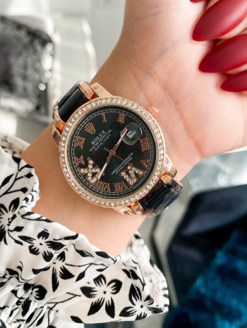 ساعات حريمي