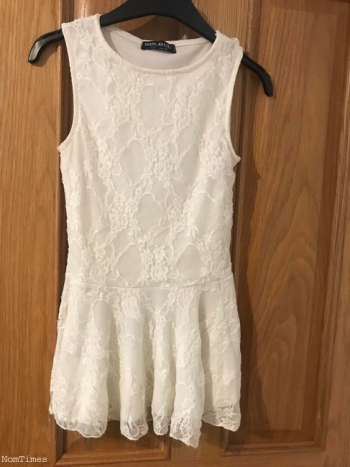 Select Cream Lace Top Size 8