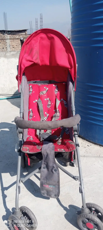 baby stroller/pram